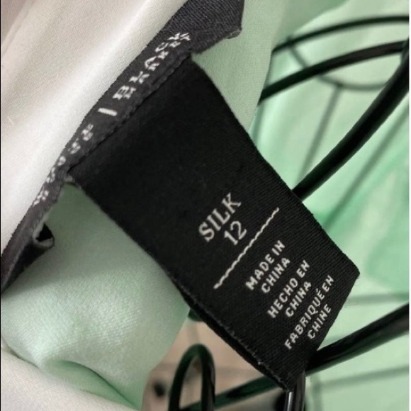 White House black market 100%silk blouse - Picture 2 of 2